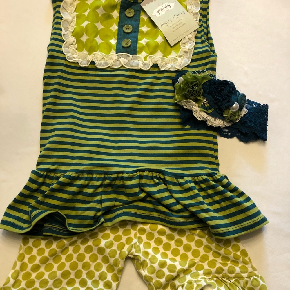 Persnickety skirted tunic with shorties and headband Size 8